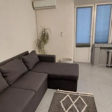 Apartment Quiet Luxury Near The Metro Lukyanovka. Kyiv