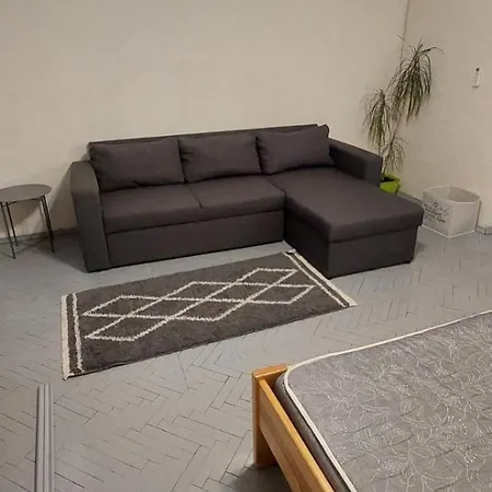 Quiet Luxury Near The Metro Lukyanovka. * קייב